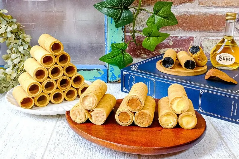 香酥蛋捲滿滿爆漿餡，實心蛋捲搭配可愛笑笑羊包裝，粹蛋捲酥酥蛋香很涮嘴！