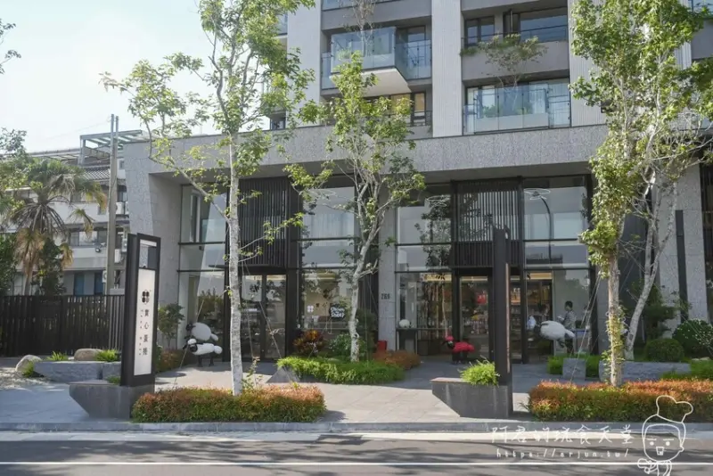 【台中】送禮推薦 實心蛋捲｜香味撲鼻的好滋味，引領風潮的新世代粹蛋捲｜過年禮盒、中秋禮盒推薦 » 阿君的玩食天堂