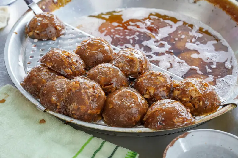 台南美食 佳里肉圓-包仔福｜真材實料的好料理，佳里肉圓老店～附湯也超讚