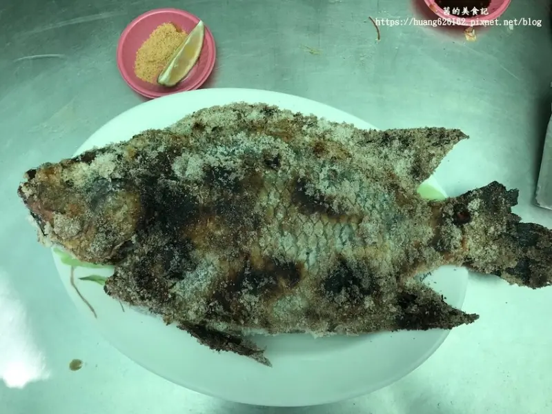 【桃園大園區】大園區美食熱炒『小山豬燒烤』平日點鹽烤吳郭魚都需預約~