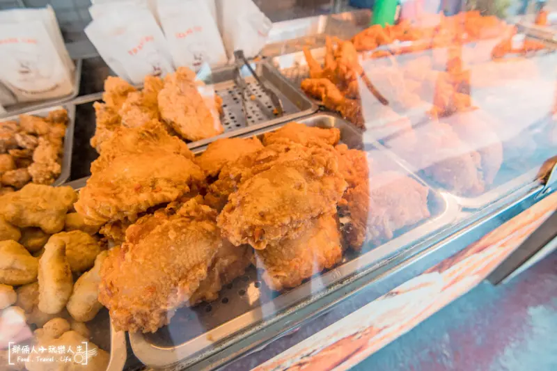 清水嘉新麵包點心行｜傳說中被麵包耽誤的炸雞店就是他～