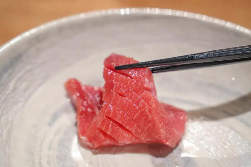 頭城預約制 無菜單料理 Tea Tree Bistro｜主廚親自至於港挑選魚貨，使用季節海鮮變化 · 算命的說我很愛吃