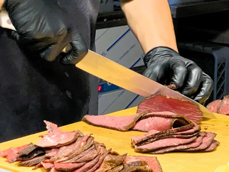 【台中 拉麵】牛庵-咖喱、別具一格的牛大骨濃湯拉麵除了清燉紅燒還可以有個番茄牛骨濃湯拉麵的新選擇