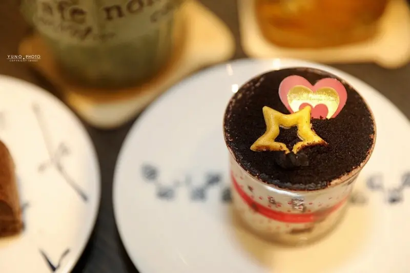 南法鄉村風藏身民宅超低調美味甜點！大人系提拉米蘇令人著迷｜雞蛋糖麵粉(南投竹山美食)