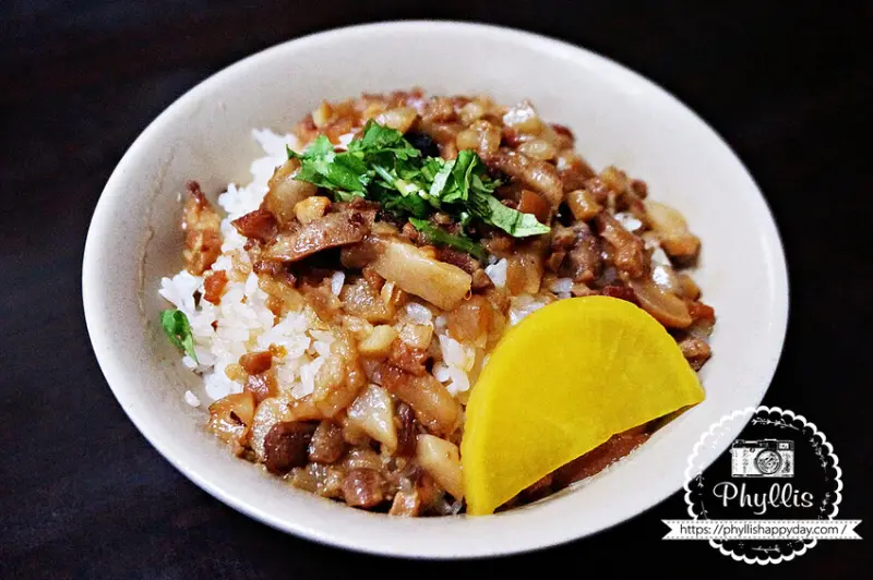 中壢銅板小吃：嘉義大鍋湯雞肉飯魯肉飯/ WalkerLand窩客島整理提供 未經許可不可轉載