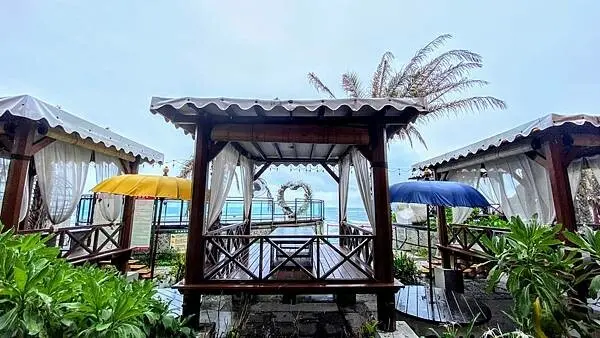 花蓮豐濱海景餐廳【海明漾泰式料理景觀餐廳】峇里島風無敵海景餐廳/到峇里島吃泰式料理/石門班哨角休憩區/花蓮豐濱巨大消防栓/2023花蓮超夯打卡景點