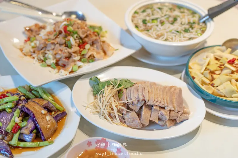 【大楊梅鵝莊楊梅創始店】道地客家料理！桃園鵝肉餐廳推薦，楊梅火車站美食推薦│菜單