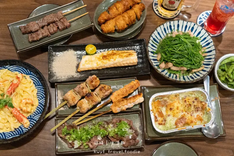 【老味噌居酒屋新埔店】直火現烤真香！板橋居酒屋推薦，深夜食堂啖日式串燒，新埔捷運站美食推薦│菜單