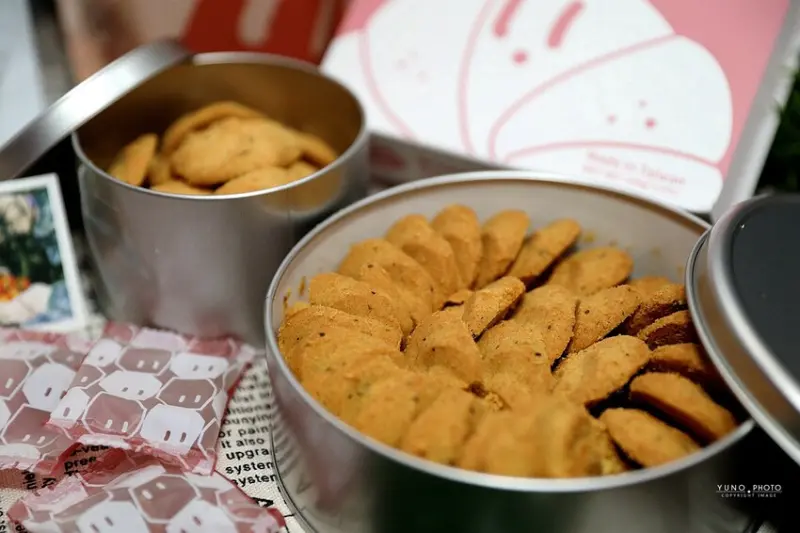 全台首創鹹曲奇！法式粒粒菓 帝王芭樂脆脆菓 波萌瑪格麗特曲奇一吃就愛上｜波萌農場