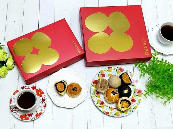 2023中秋節禮盒『里洋烘焙』金燦茶香禮盒、門市限定菠蘿蛋黃酥禮盒，可口不膩，中秋送禮優選，企業禮盒獨家