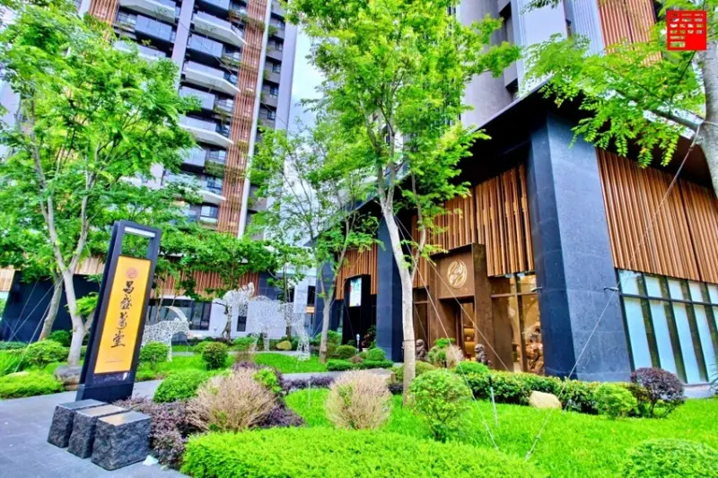 台中市北屯區台中美食／北屯千萬裝潢茶藝館｜昌盛茶堂——感受專業茶藝師服務的獨特茶席文化