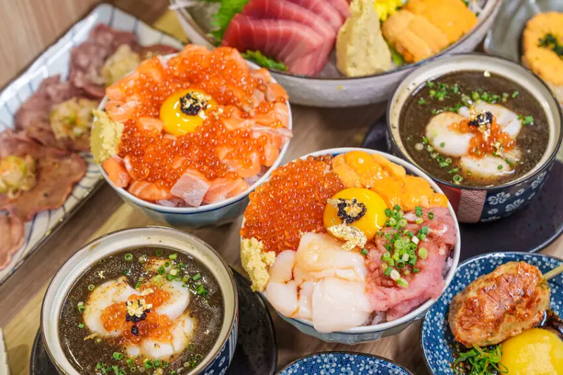 台北居酒屋 燒鳩 刺身•串燒•夜食 ｜市民大道聚餐首選、炭烤鰻魚釜飯必點。串燒、生魚片、海鮮都超強！！！