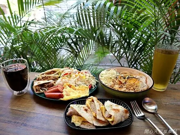 古亭早午餐推薦｜朝朝早午餐｜全日供應餐點，適合吃早午餐、下午茶，也能帶寵物一起用餐！