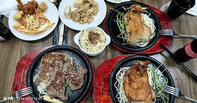 2024饗厚牛排-桃園店，超夯義式百匯自助吧吃到飽，牛排加購價只要49元起。