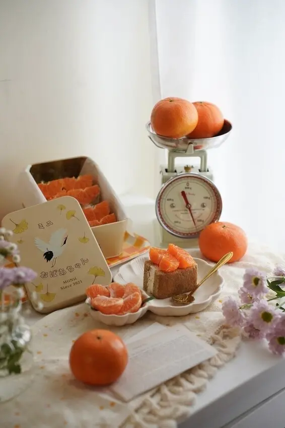 【ミニ · 耘菓】可愛的日式小鐵盒蛋糕，新鮮的蜜柑搭配伯爵北海道鮮奶油蛋糕，板橋甜點推薦