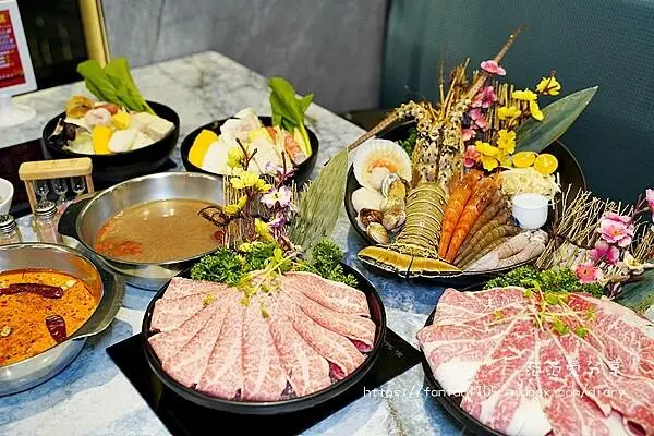 【圓山站餐廳推薦】第九站精緻鍋品-酒泉店｜新鮮的海鮮火鍋｜龍蝦套餐｜A5和牛｜台北約會餐廳