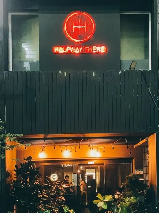 大安區酒吧-----半路餐酒Half way there