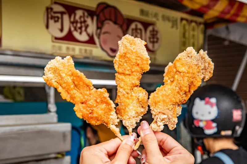 宜蘭縣蘇澳鎮阿娥雞肉串｜炸雞串竟然只要十元！在地人激推超佛心銅板美食