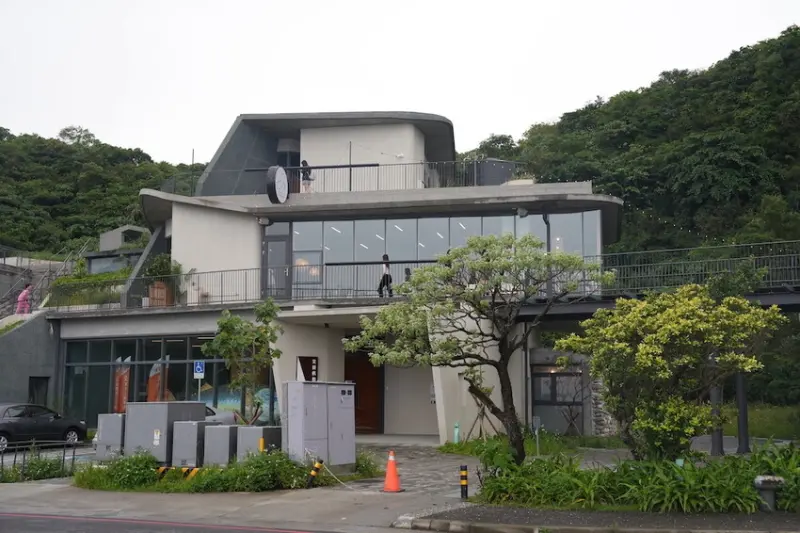 宜蘭蘇澳 喬伊吹吹風｜海島度假風「獨棟玻璃屋」網美咖啡廳　絕美「海景第一排」彷彿置身峇里島！