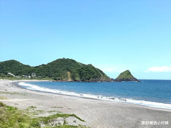 宜蘭新海景咖啡廳》擁抱藍色山與海【笑ㄟCafe】 無敵海景配脆皮窯烤披薩