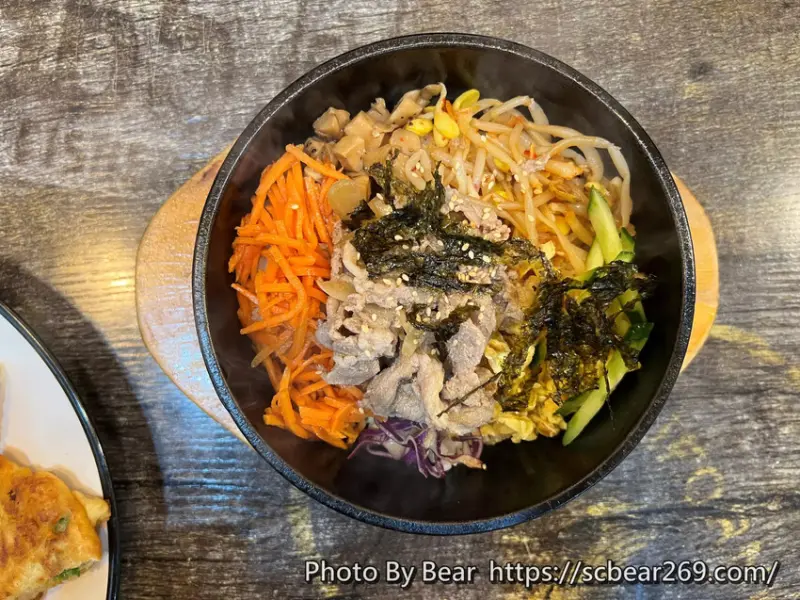 【新竹香山】「全羅道(전라도)韓式料理．內用小菜、熱湯和麥茶吃到飽（石鍋拌飯/鍋物/銅盤烤肉/年糕/人蔘糯