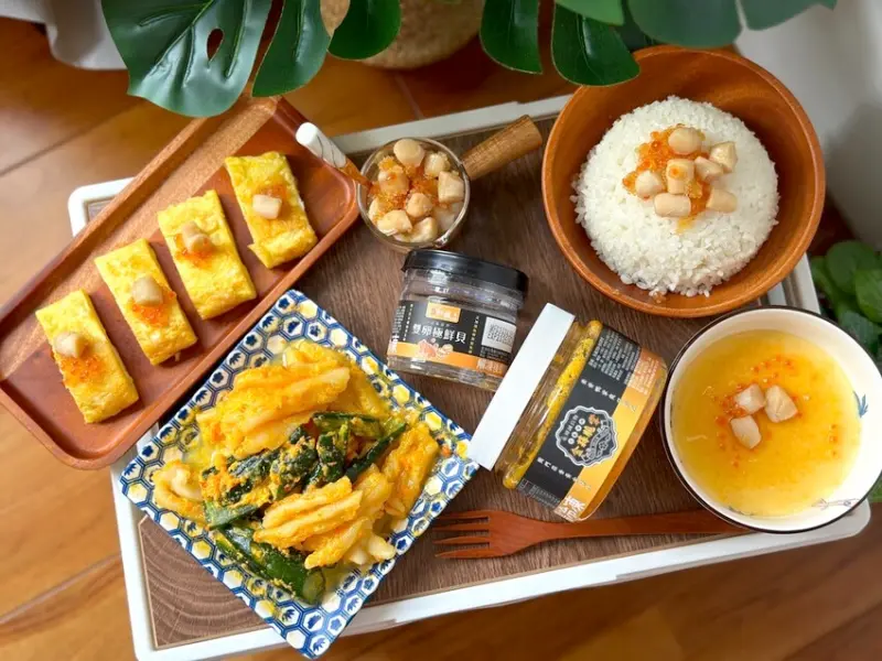 重溫奶奶的手作料理記憶！「初誠良物」讓你一次品嚐古早味雞肉鬆、烏魚子醬等美食，還有地方小農的精選產品，只需一個點擊，家的味道就能送到你家，滿足你的味蕾與回憶。