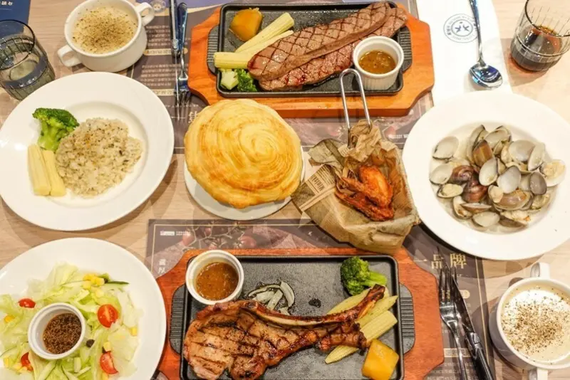 【食記】瀧厚炙燒熟成牛排 蘆洲家樂福店，溼式熟成一吃就上癮，好吃高CP！