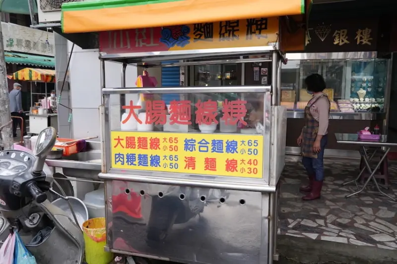 桃園美食 仙紅麵線羹｜桃園在地人都愛的「大腸麵線」飄香逾20年　佛心銅板價「整碗盛滿滿」高CP值先收藏！