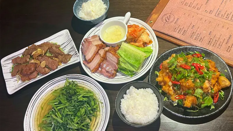 大安區餐酒館【食記】近捷運紅線餐酒館【台北美食】CHIC Bistro最具家鄉味台式餐酒館【信義區美食】大安巷弄美食，CHIC Bistro有菜單