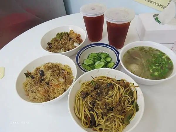 台中炒麵 台中必吃【曾記客家炒麵】炒麵、炒米粉、香菇肉燥飯 傳承阿金師 真材實料的好味道