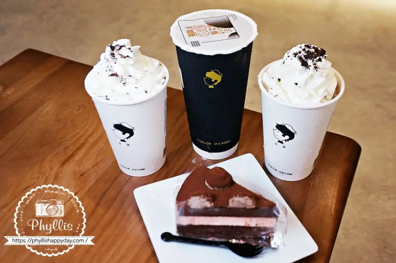 玉津咖啡(龍潭龍元店) Y.J COFFEE｜龍潭韓系質感咖啡廳、平價咖啡茶飲/甜點輕食選擇多、不限時咖啡廳！ - 相片中的菲莉絲