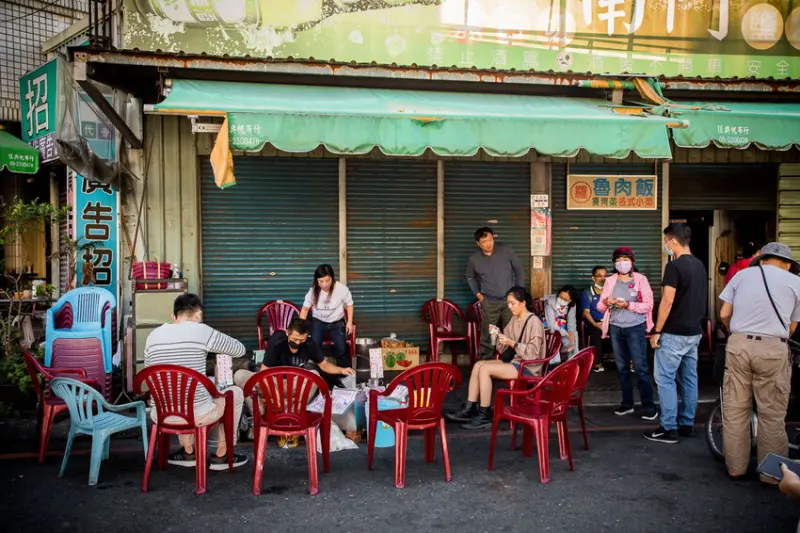 嘉義南門包氏炭燒杏仁茶｜老嘉義人的懷舊早餐，八十年古早味炭燒杏仁茶