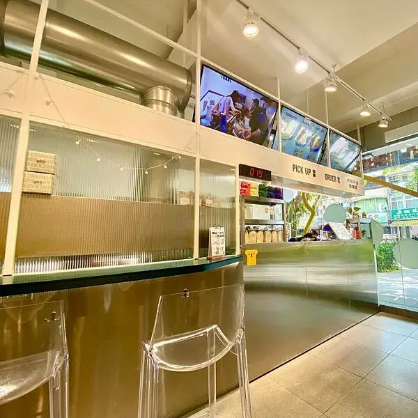 吐司控照過來‧宜大紅樓也能吃到美味韓式吐司囉! 嫩蛋配柔軟厚吐真的讚