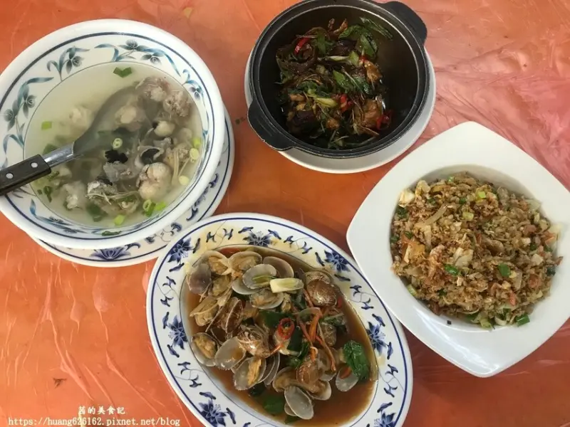 【宜蘭縣頭城鎮】大溪漁港美食推薦『大溪秀梅現撈海鮮』✖安康魚二吃 ✖代客料理✖平價餐廳推薦~