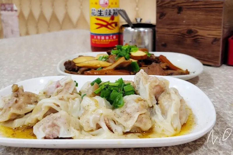 [嘉義朴子]鐘記意麵。餛飩抄手&菊花肉滷味 #朴子配天宮