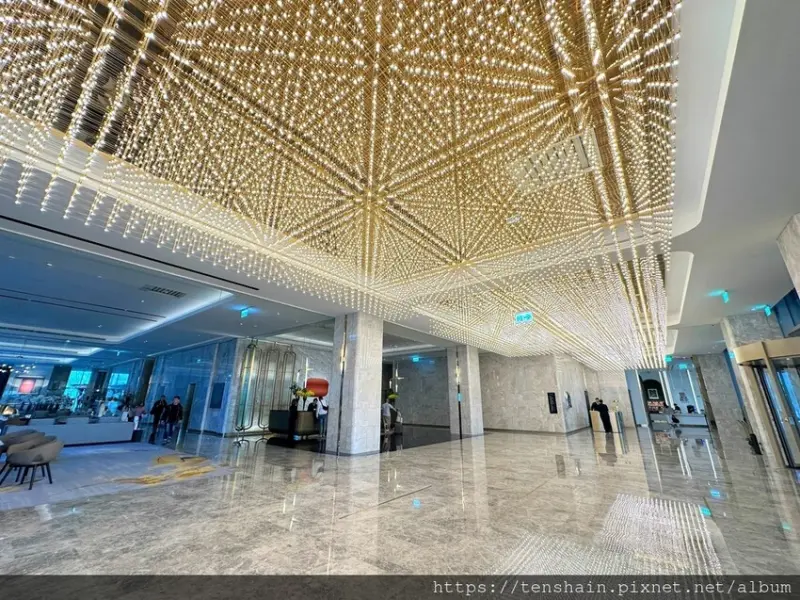 【島語自助餐廳】島語 VS 旭集，誰更值得一吃？島語自助餐廳晚餐攻略、停車優惠全都露