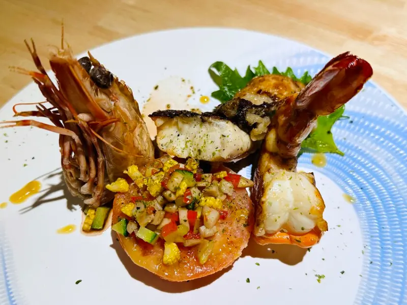 【亞企味屋 AJIYA 西湖店】台北內湖約會餐廳推薦！「期間限定」聖誕新年精選套餐，主廚精緻鐵板料理道道都美味！內湖科學園區熱門耶誕節慶祝餐廳～