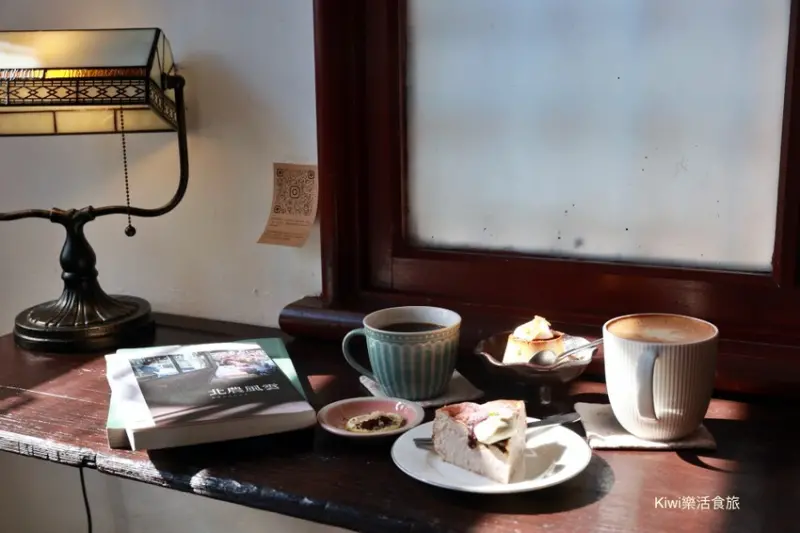 彰化縣彰化市彰化紅葉大旅社光雕童玩咖啡廳｜彰化市火車站周邊美食老宅風、童玩咖啡廳