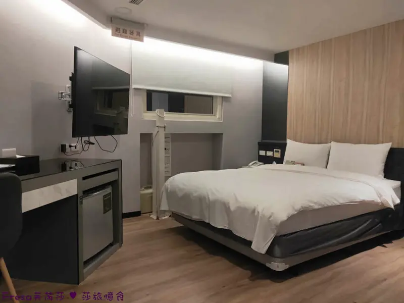台北住宿【旅居文旅】西門町高優質旅宿環境.咖啡餅乾任你吃.簡單吐司餐包美味早餐│西門驛站│台北飯店 - Fresa芙芮莎♥莎旅憶食