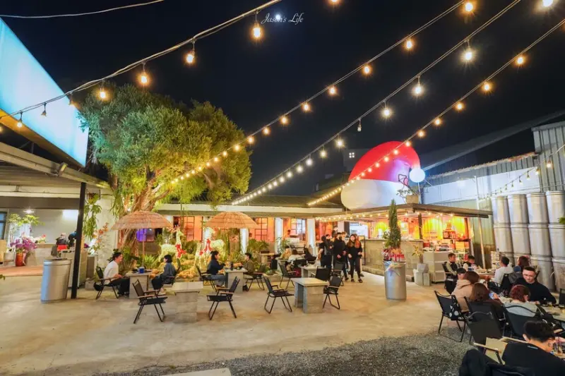 屏東縣屏東市【屏東市｜美食】隱域。新開幕，屏東長治宵夜新選擇，熱帶國家度假風格，滷味、茶飲，適合聊天小聚的地方