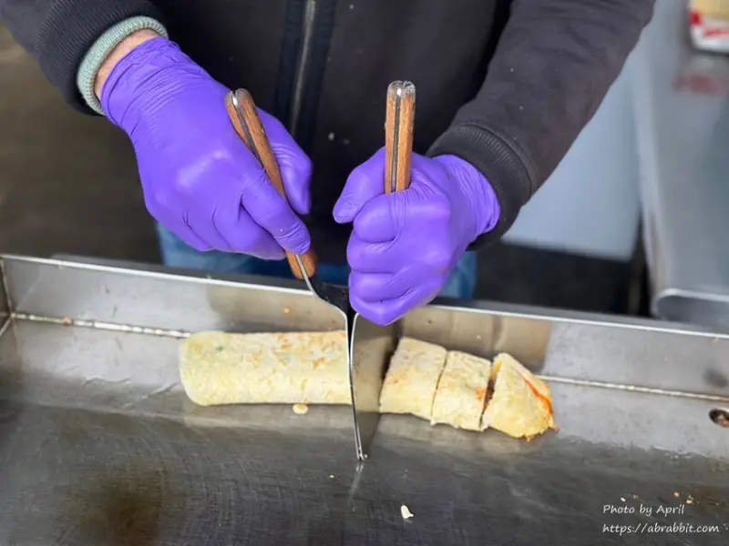 台中市中區早點古早味手作粉漿蛋餅-近日新戲院旁的低調人氣早餐