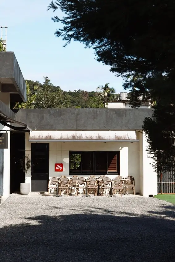 宜蘭礁溪景點 複合式空間 咖啡廳 illy咖啡