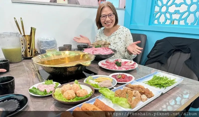 【九寨十鍋 正宗川味火鍋 中山店】火鍋名店重出發，寨創新高峰，九公尺飛龍瀑布，時時舞春！ │ 300坪空間、千萬裝潢，吃鍋就是要這麼享受！