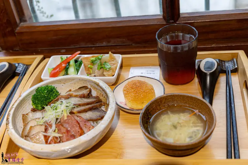 台北市大同區預見日好｜大同區台北市–大稻埕懷舊清新的小餐館，百年老宅裡品嚐美味的套餐