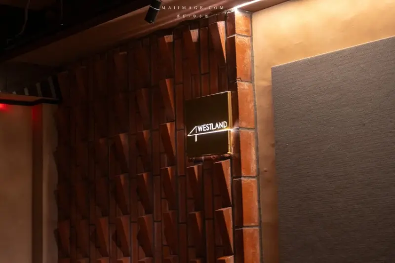 台北市萬華區台北酒吧｜Westland Bar & Bistro～西門町評價超高酒吧，調酒厲害但食物水準更高，營業到凌晨五點的深夜酒