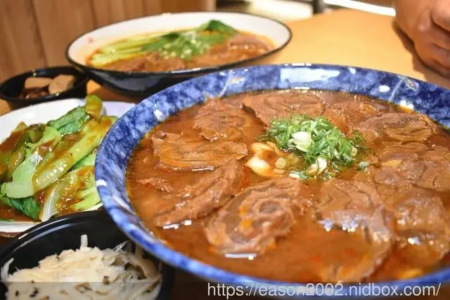 桃園牛肉麵推薦 | 集英會牛肉麵館-中央東店 濃郁醇厚的湯底 麵條Q彈有勁 飲料、冰淇淋無限量供應 -  就是這樣。吃喝玩樂。愛漂亮部落格 - FashionGuide 華人時尚專業評鑑