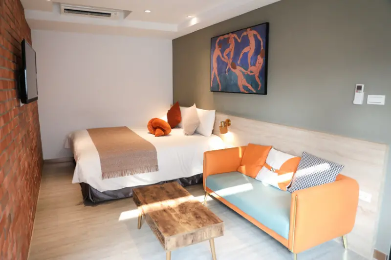 台中火車站住宿推薦! 台中東旅Ｘ千歲月足體養生工坊 台中旅遊、出差住宿按摩優惠,一泊三食超讚!(早餐、午茶、宵夜) - 奇奇一起玩樂趣