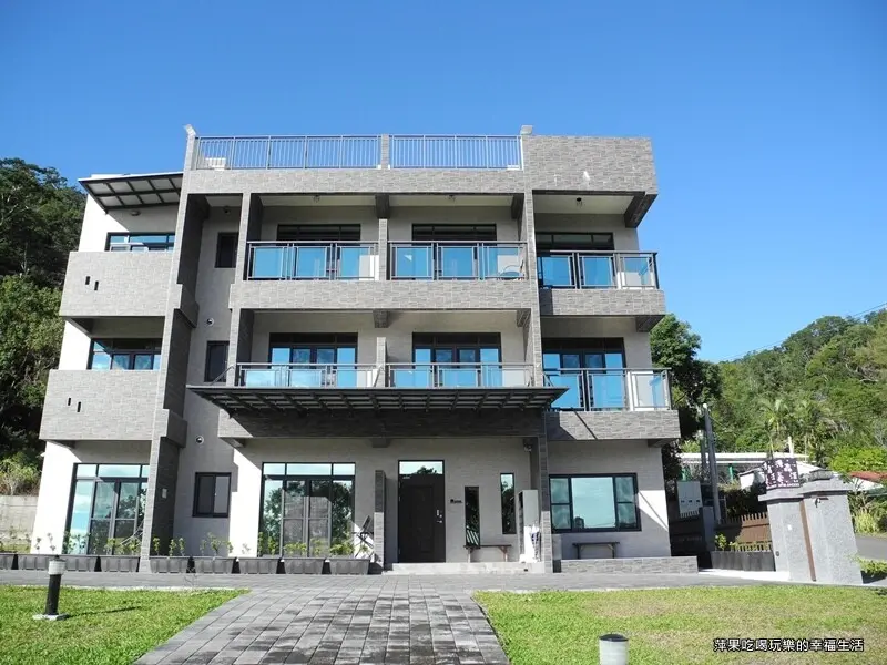 【台東。卑南鄉】漫森活民宿，每個房間都有景觀陽台喔!