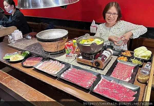 【豚野日式炭火燒肉-內湖店】