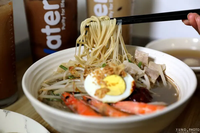 嘉義縣太保市嘉義隱藏版馬來西亞美食「濱城蝦麵、海南雞飯」必點 老闆是馬來西亞檳城人 平價大份量小吃